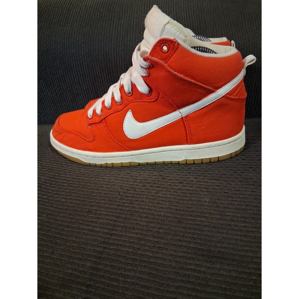 Nike Dunk‎ High Orange Canvas Gum Sole Sneakers 325203-611 Womens 7